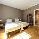 Maignan 15 Couchages 24h Villa