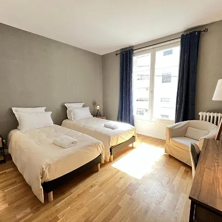 Villa Maignan 15 Couchages 24h Le Mans