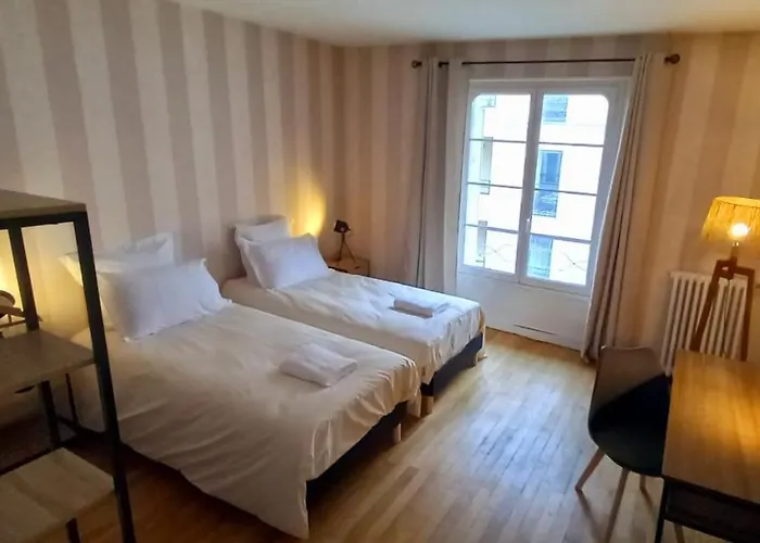 Maignan 15 Couchages 24h Villa