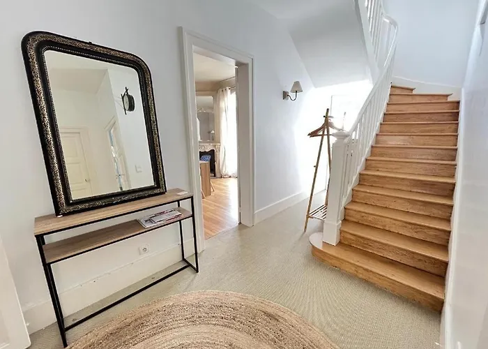 Villa Maignan 15 Couchages 24h Le Mans